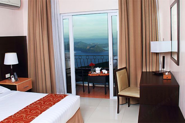 Bedroom 13
