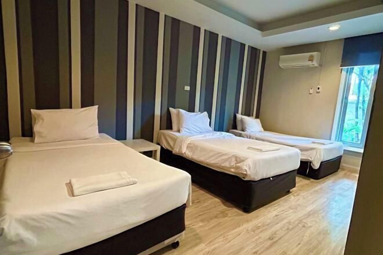 Bedroom 30