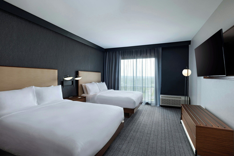 Bedroom 2, Courtyard By Marriott Austin Dripping Springs, Hays