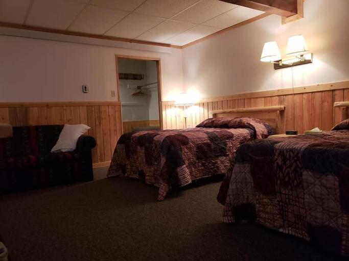 Bedroom 2, Lava Mountain Lodge, Fremont