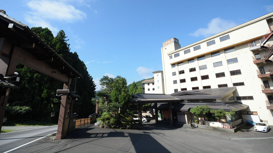 Exterior & Views 1, Hotel Manyoutei, Nikkō