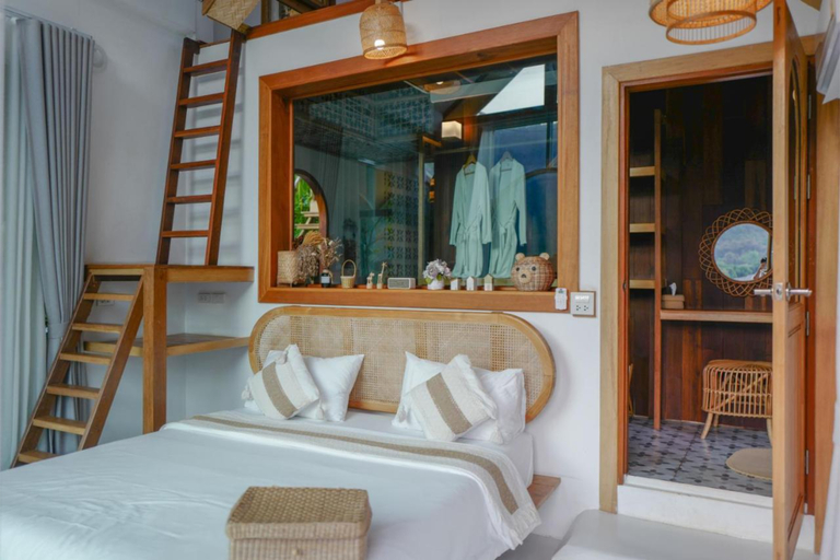 Bedroom 2, Akha PhamiO, Mae Sai