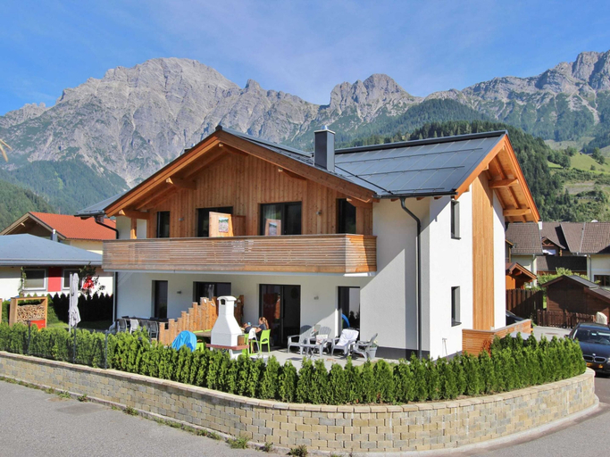 Exterior & Views 1, Apartment in ski Area in Leogang With Sauna, Zell am See
