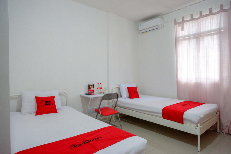 Bedroom 8