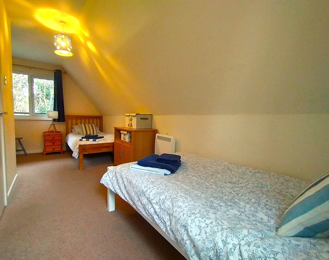 Bedroom 3, Trevithick Cottage Sleeps 6 and Dog Friendly, Cornwall