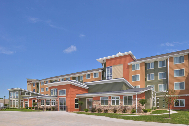 Exterior & Views 2, Residence Inn Cedar Rapids South, Linn