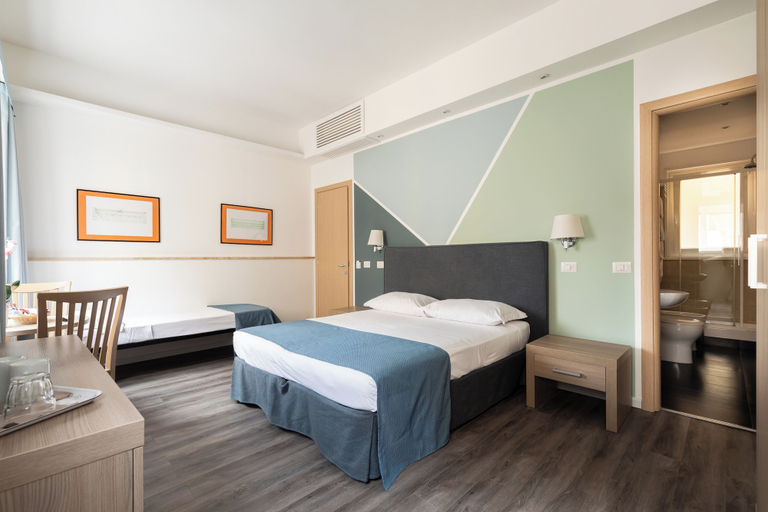 Bedroom 4, Fleming Suites, Rome