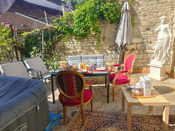 2, La Taniere des Tanneries, Yonne