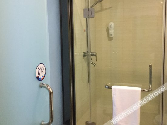Others 2, Aisi Hotel, Chengdu