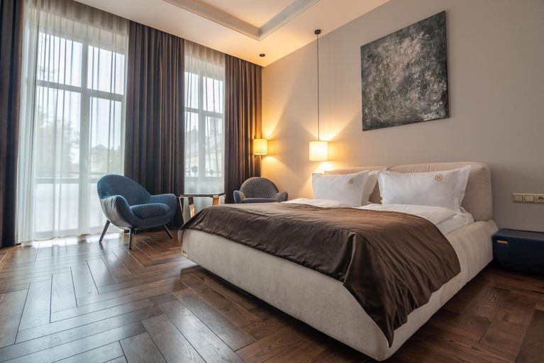 Bedroom 3, Grand Hotel Roxolana, Ivano-Frankivs'ka