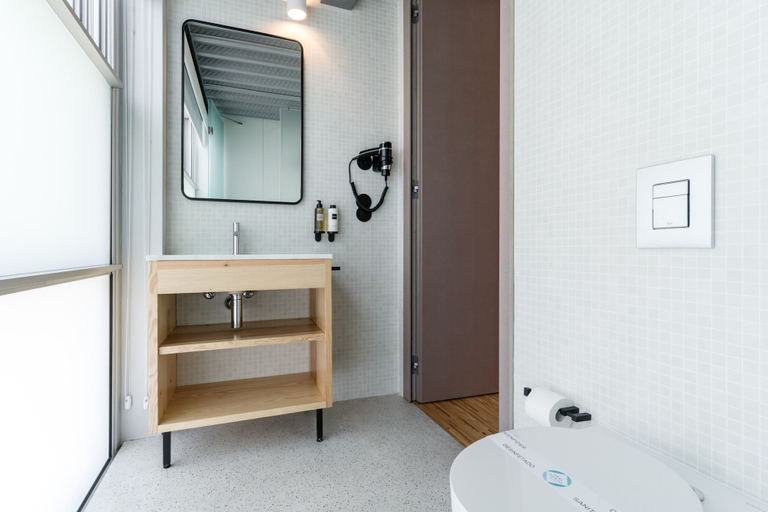 Bathroom, Feel Porto Matosinhos City Flat II, Matosinhos