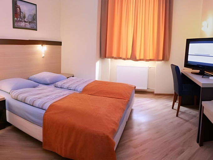 Bedroom 8
