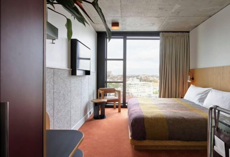Bedroom 6
