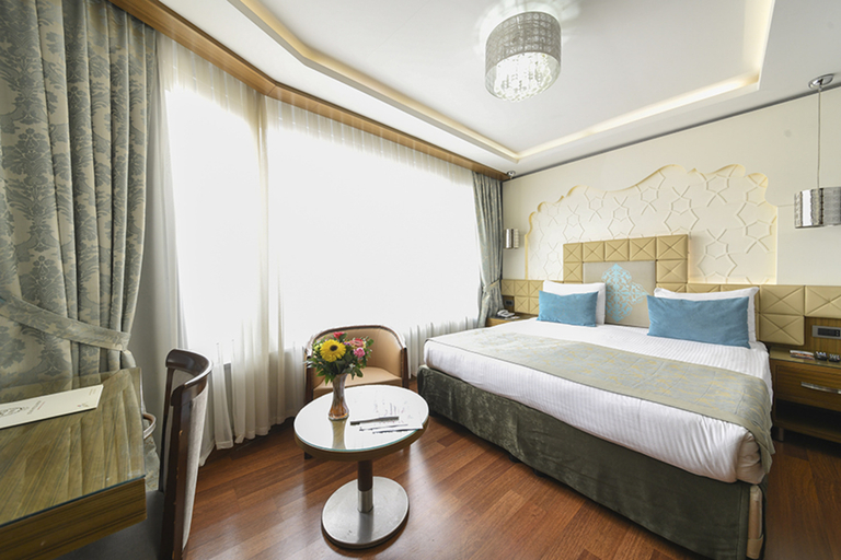 Bedroom 4, Grand Star Hotel Bosphorus & Spa, Beyoğlu