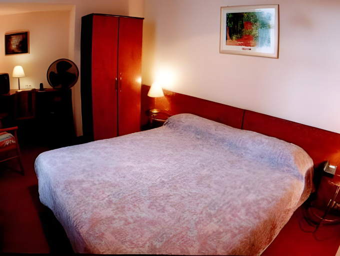 Bedroom 17