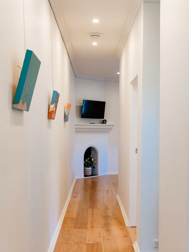 Others 5, The Mitchell Bondi, Sydney