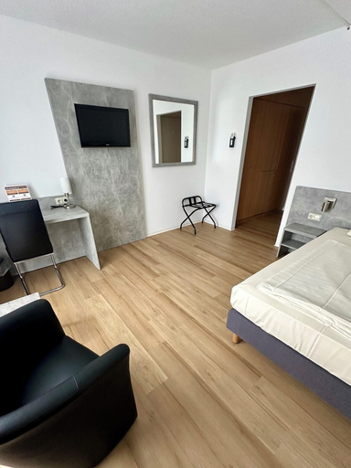 Bedroom 6