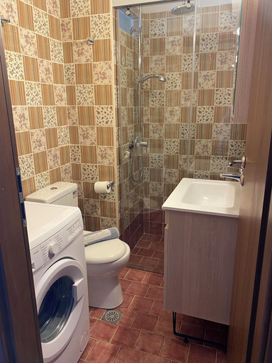 Bathroom 5, Eliza Apartments, Crete