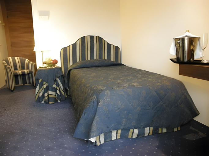 Bedroom 7