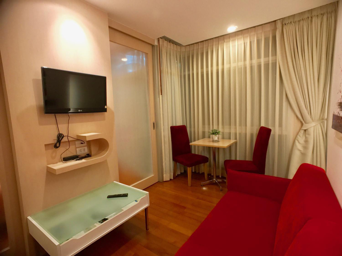 Others 5, Art Patong by Moloko, Pulau Phuket