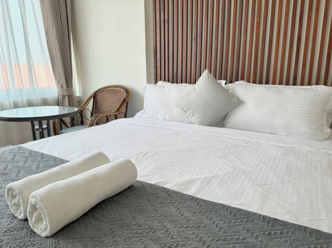Bedroom 12