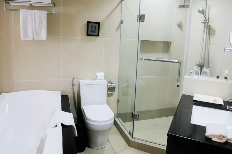 Bathroom 11