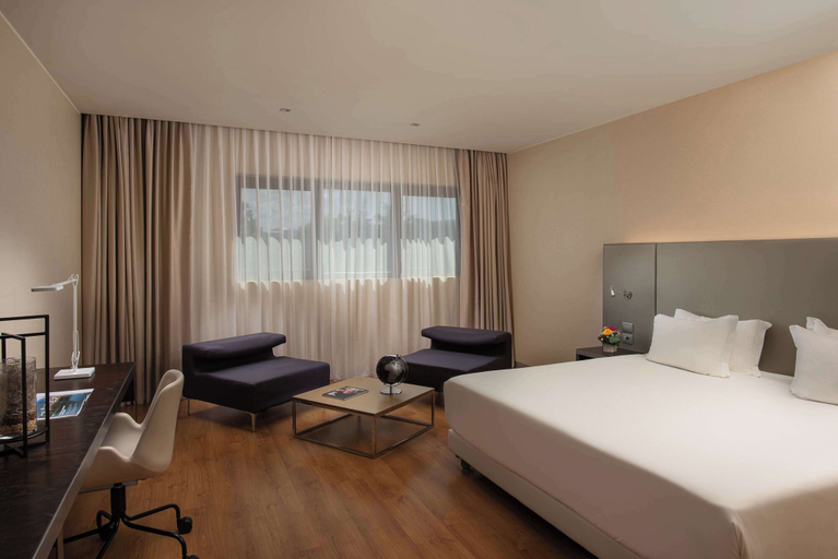 Bedroom 27