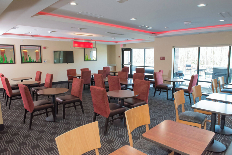 Food & Drinks 4, TownePlace Suites by Marriott Battle Creek, Calhoun