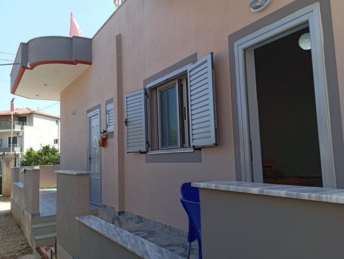 Others 5, Vila Oriku, Sarandës