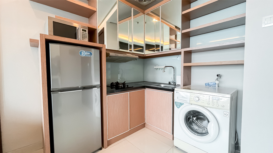 Others 4, Spacious and Comfy Big Studio Apartment at Kemang Mansion By Travelio, South Jakarta