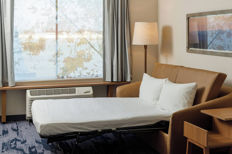 Bedroom 3, Fairfield Inn & Suites by Marriott Salina, Saline