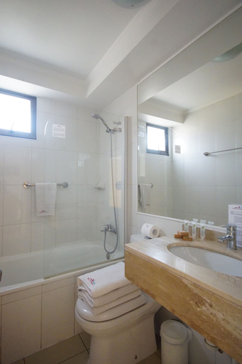 Bathroom 5, Apart Hotel Providencia, Santiago