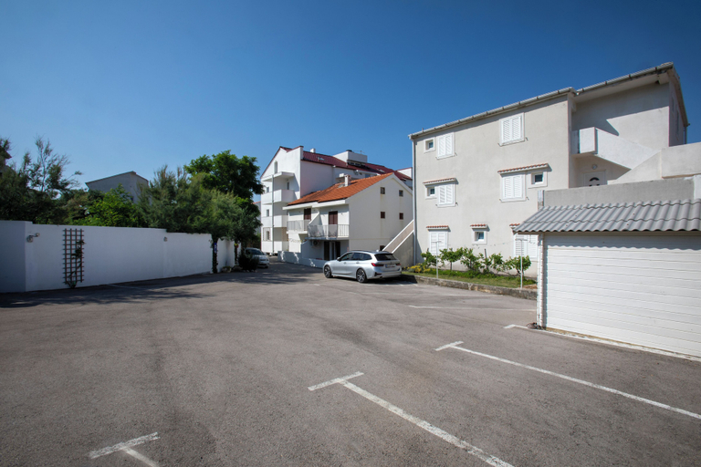 Exterior & Views 2, Hotel Intermezzo, Pag