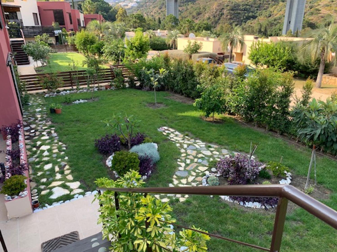 Others 4, Gorgeous 3 Bedrooms in Villa Natural Reserve Park!, Málaga