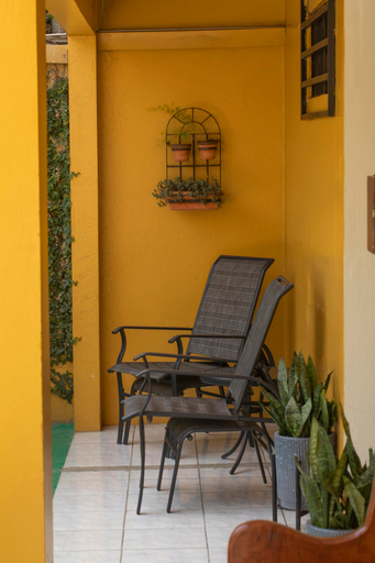 Public Area, Lauras House, Carrillo