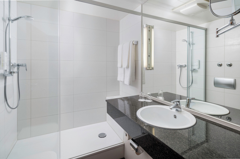 Bathroom 4, Best Western Plus Hotel Fellbach-Stuttgart, Rems-Murr-Kreis