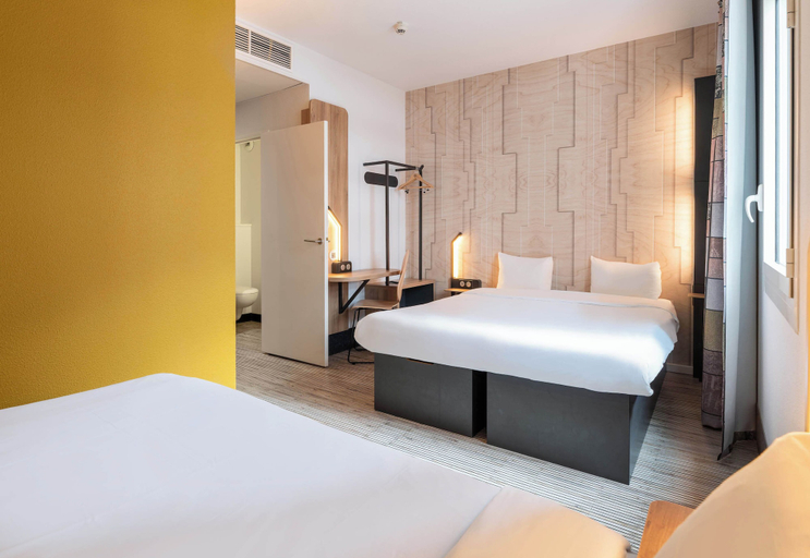 Bedroom 3, B&B HOTEL Lyon Ouest Tassin, Rhône