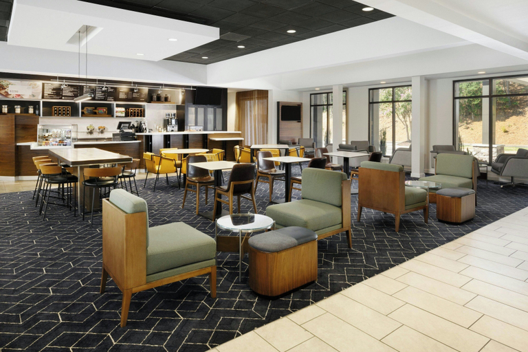 Food & Drinks 4, Courtyard by Marriott Atlanta Duluth/Gwinnett Place, Gwinnett