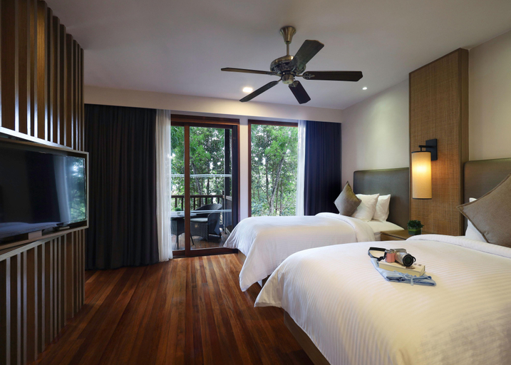 Bedroom 18