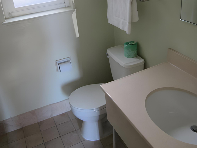 Bathroom 8