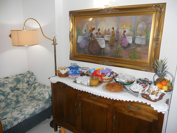 Others 3, B&B Home Sweet Home, Imperia