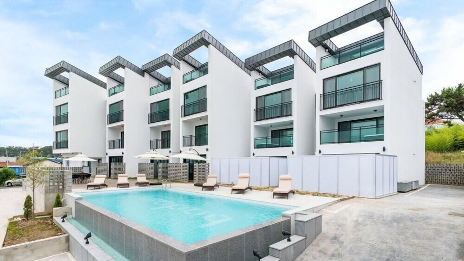 Sport & Beauty 1, Badam pool villa, Ulju