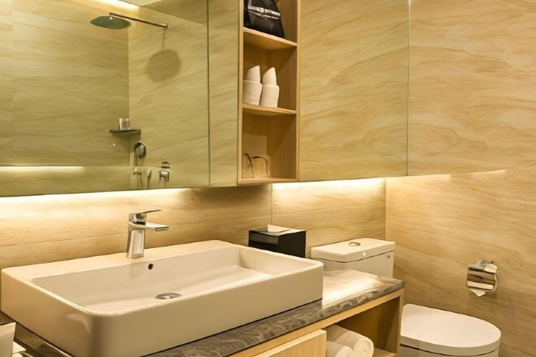 Bathroom 18