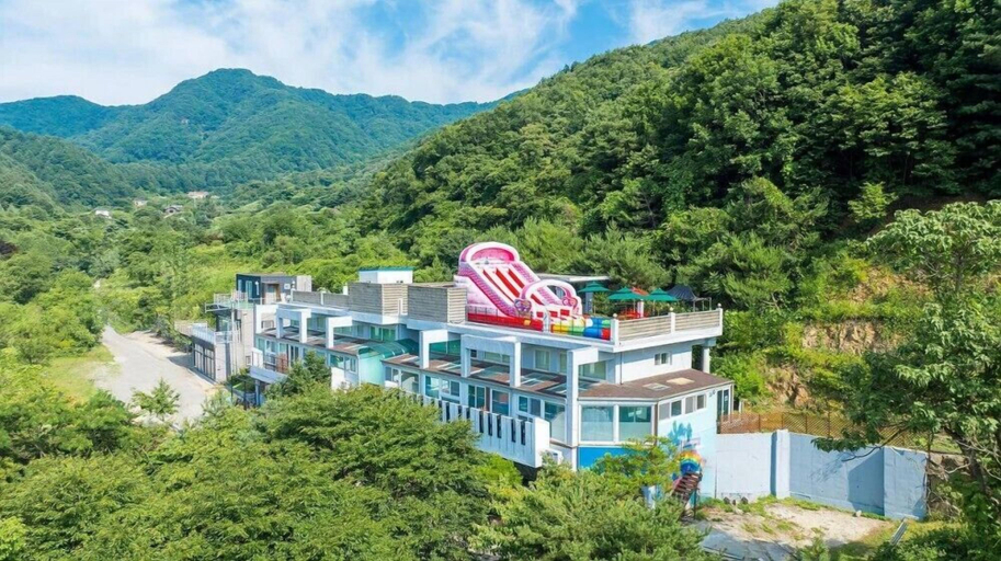 Koala Kids Pool Villa, Yangpyeong