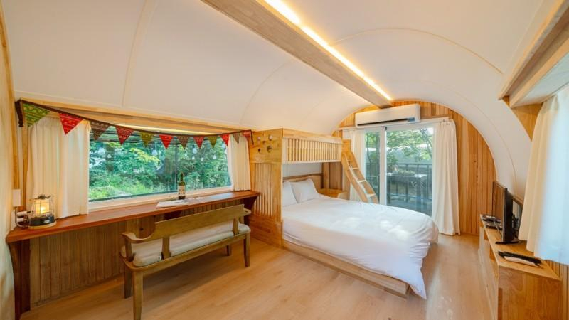 Bedroom 3, Pocheon Sky Fragrance Kids Pool Villa & Caravan, Pocheon