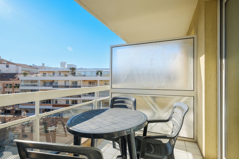 Others 5, ResidHotel Cannes Festival, Alpes-Maritimes