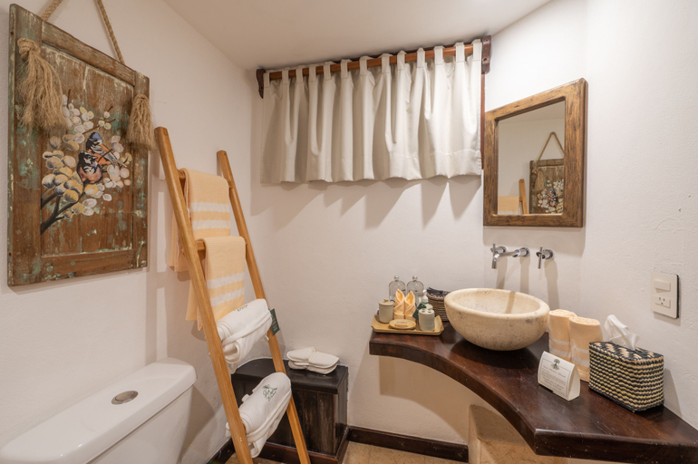 Bathroom 5, Ana y Jose Tulum Hotel & Spa, Cozumel