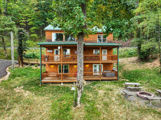 Exterior & Views 2, Heavenly Heights by Ghosal Luxury Lodging, Sevier