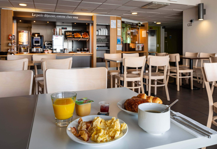 Food & Drinks 5, B&B HOTEL Aubenas, Ardèche