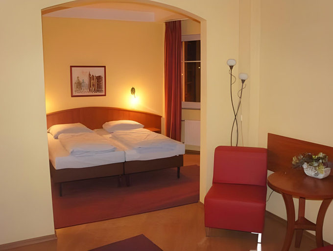 Bedroom 10